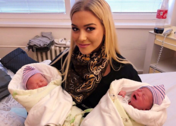 Myslivcová je tetou dvojčat! O dárky nouzi neměla, všechno pro ně dostala