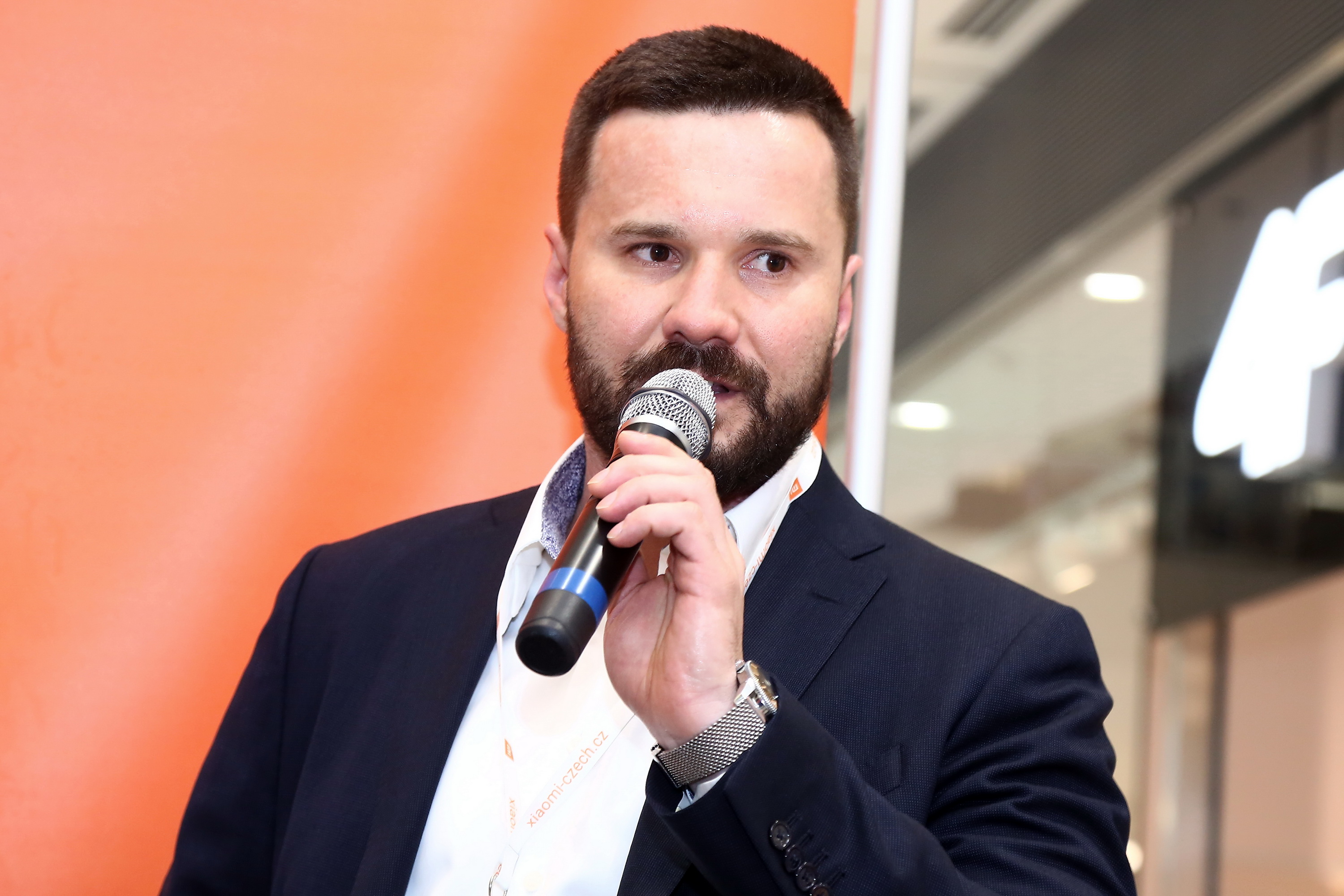 Partner popálené Týnuš Třešničkové promluvil: Na Vánoce už bude doma!