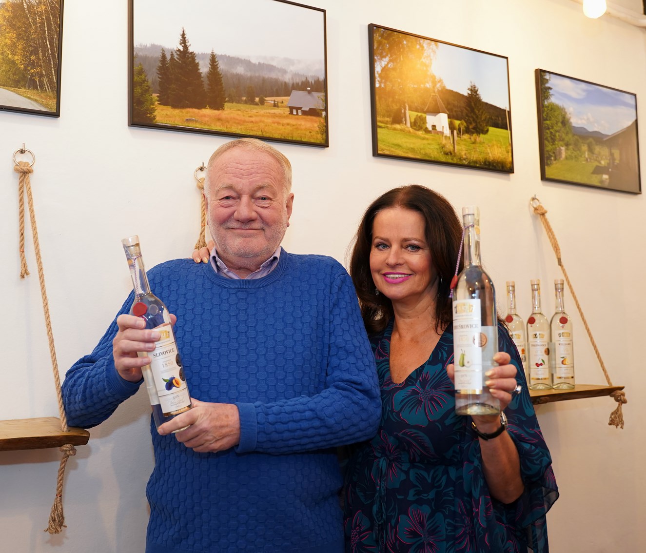 Luděk Sobota naučil svou ženu lyžovat. Na Šumavě!