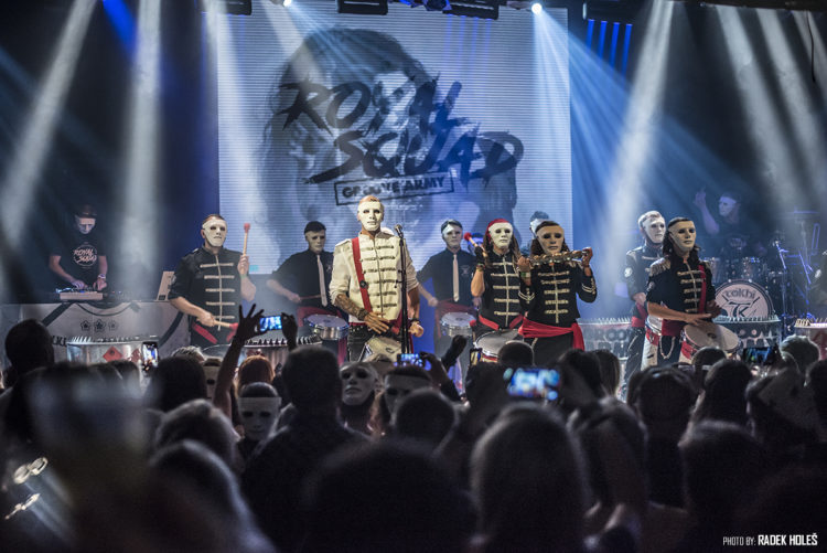 Tokhi se svojí kapelou Groove Army útočí na televizní diváky prostřednictvím soutěže Česko Slovensko má Talent
