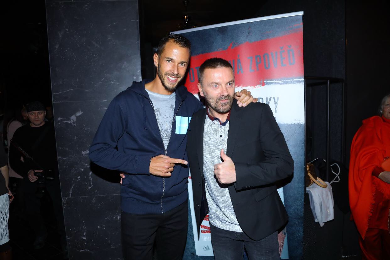 Fotbalová zpověď Tomáše Řepky byla pokřtěna hvězdnými kmotry