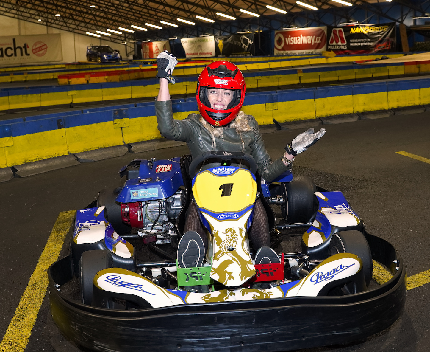 Kate Matl se nezdá! Zula šampióna F4, Zendeli chodil bos