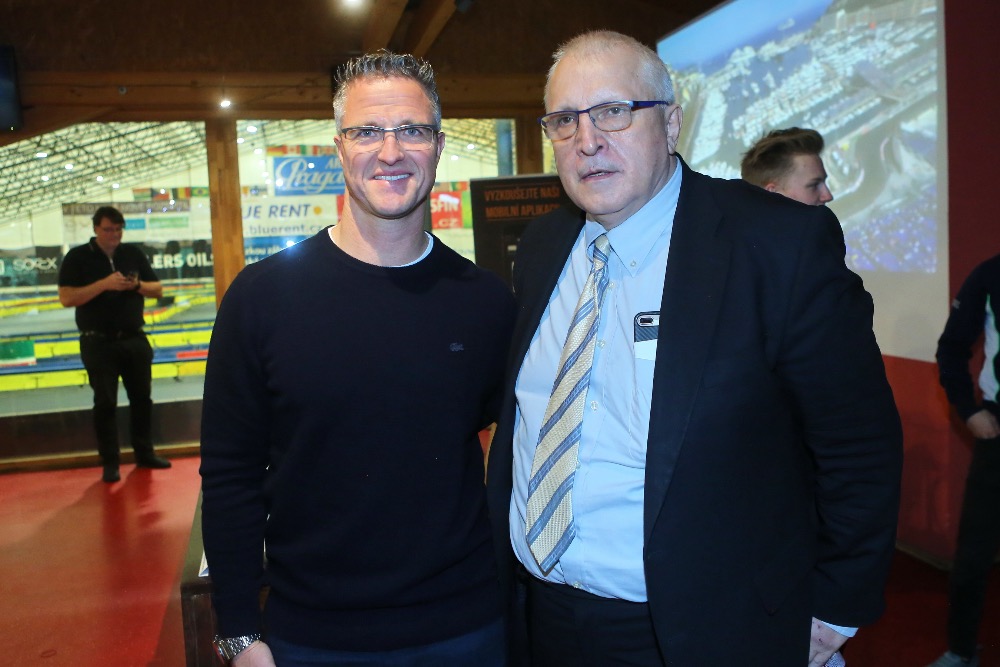 Charouz Racing System představil plány na rok 2019. Nechyběl u toho ani Ralf Schumacher