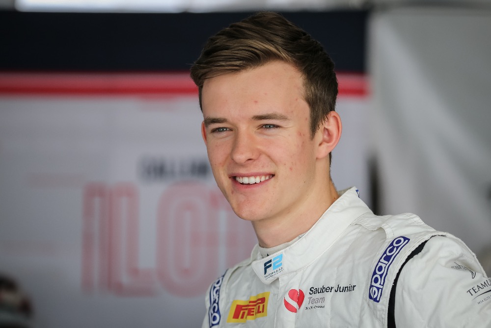 Skvělý Correa! Američan vybojoval pro českou stáj druhé místo v Baku!