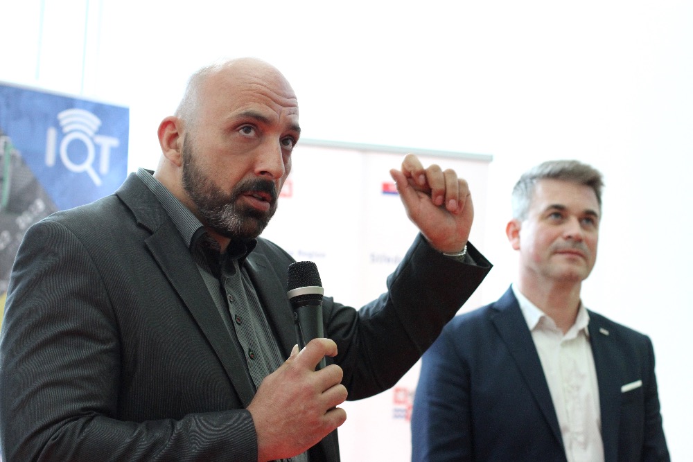 Venkov pomalu mizí. Pro nás všechny to bude mít nedozírné následky