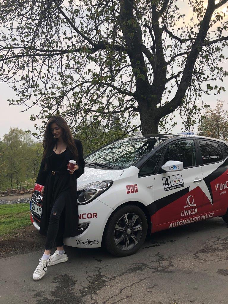 Udělat si řidičák nikdy nebylo tak snadné: Vozy s automatickou převodovkou jsou jistota