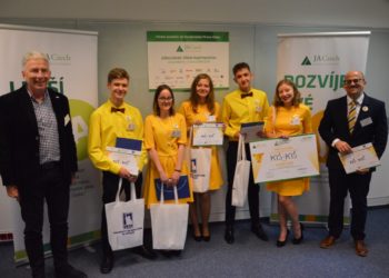 Studenti z Hradce Králové budou reprezentovat Česko v Lille