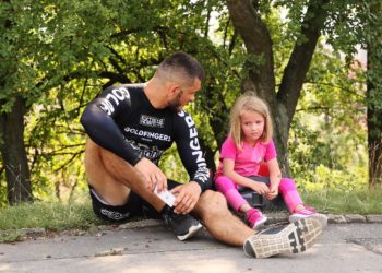 Hvězda MMA Muradov a malá Freya: Jak jdou tihle dva dohromady?