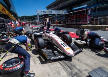 Skvělé vzpomínky na Maďarsko: Bude z toho i letos pódium pro Charouzův tým?