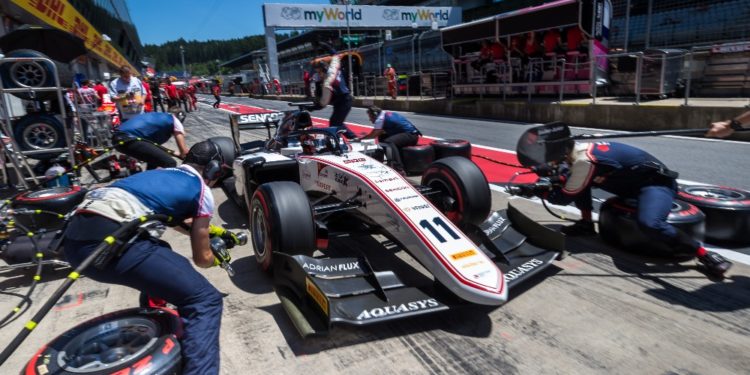 Skvělé vzpomínky na Maďarsko: Bude z toho i letos pódium pro Charouzův tým?