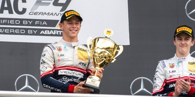 F4 na Hockenheimu: Třikrát pódium a body pro všechny jezdce juniorky Sauber