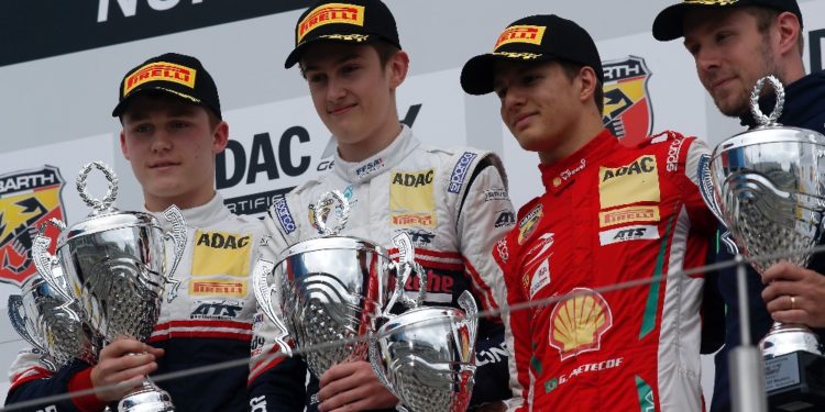 Mladí piloti Sauberu ovládli první závod na Nürburgringu