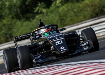 Evropská Formule Renault: Ptáček v Maďarsku bodoval, na euforii to ale nebylo