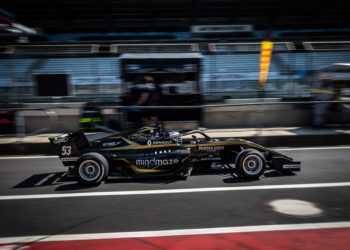 Formule Renault Eurocup: Ptáček měl pódium na dosah