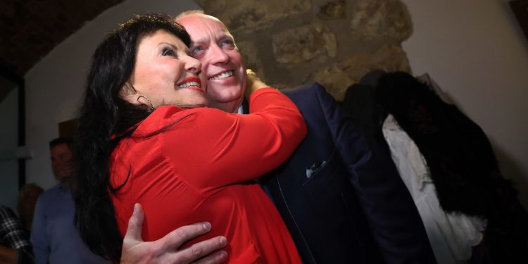 Karel Voříšek a Zuzana Stirská na rozverné party