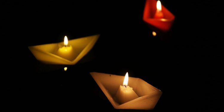 Lodičky štěstí budou opět pomáhat dobré věci