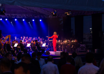 Přijďte oslavit kulatiny Varhana Orchestroviče Bauera, podpoříte tak dobrou věc!