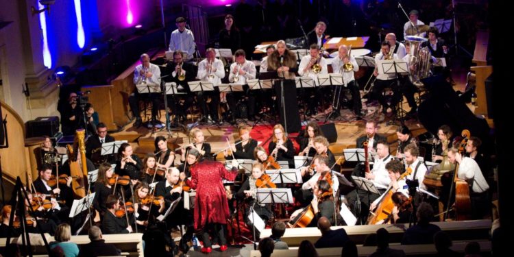 Vánoční koncert Varhana Orchestroviče Bauera korunoval standing ovation