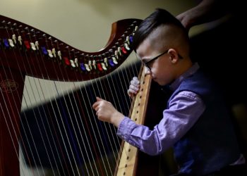 Bilancování hudebního génia bude zahájeno skladbou pro Honzíka