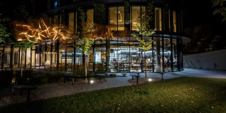 Hledáte kvalitu? Neotřelé menu a vlastní pivo najdete v pražské restauraci Pivo Karlín