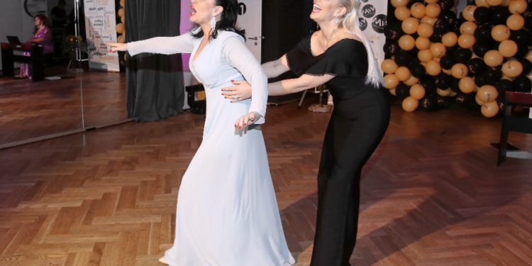 Otvíračka studia Moving World se nesla v duchu soubojů. Kalivodová vs. Mátlová a Žák-Žáková vs. Kloubková- Kuneš