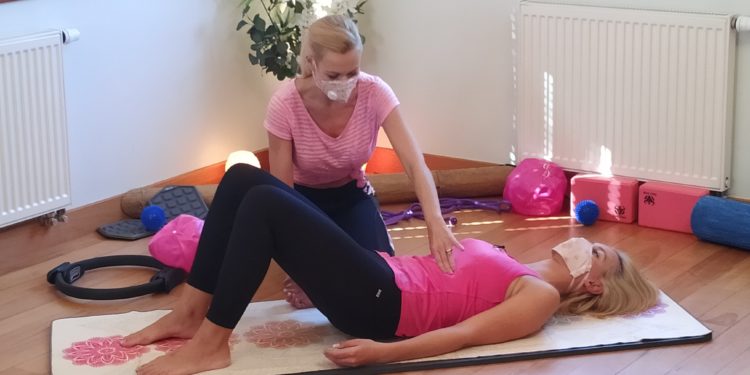 „Hni se“ na SPORT 5: Zacvičte si s Bárou Mottlovou