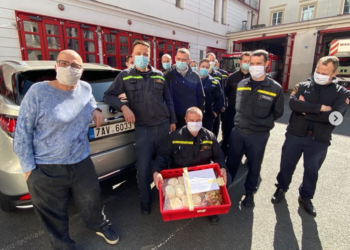 Pohlreich, Punčochář a Stejskal: Tři známí kuchaři stále pomáhají potřebným