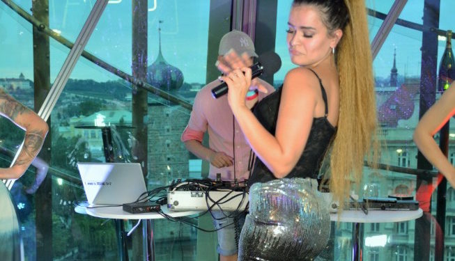 Chika Toro, zpěvačka a tanečnice v sobě nezapře latinskoamerickou krev