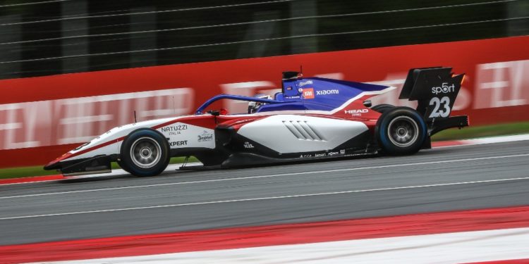 Skvělý Staněk! Volný trénink na závody F3 v Rakousku zajel parádně