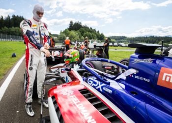 Úspěch pro český tým ve F2: Delétraz jel na špici, Piquet zajel nejlepší závod sezóny