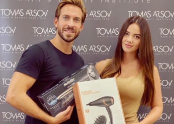 Kadeřník celebrit Arsov si našel novou tvář: Co na Gábinu říkáte?