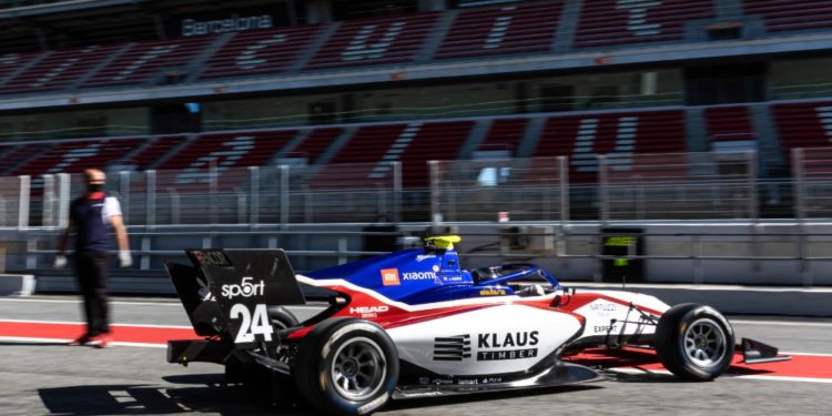Testy F3 v Barceloně: Češi se neztratili, Staněk i Knopp byli hodně vidět
