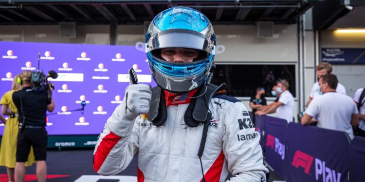 Skvělá práce, Davide: Beckmann zajistil pódium pro Charouz Racing System