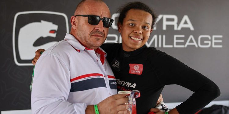 Chcete ušetřit čas a užít si dokonalý servis? flymeto je ideální řešení