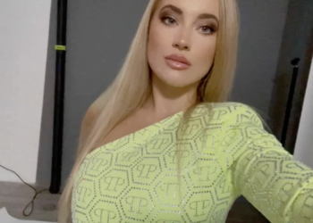 Nejprsatější česká zpěvačka fotila oblečení prestižní značky Philipp Plein