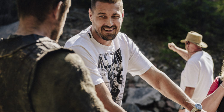 Petr Jákl fandil sportovcům, dokončuje Jana Žižku, produkuje další film v zahraničí a setká se s Michaelem Caine