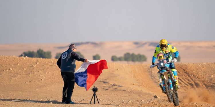 Skvělý Michek vylepšil na Dakaru své maximum. Ve středu se dostal na deváté místo