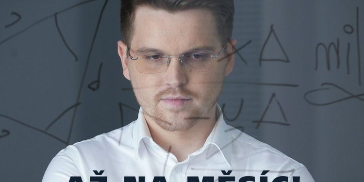 Nová kniha Václava Hollera Až na měsíc