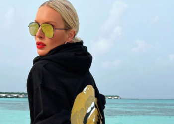 Krainová ukázala novou pusu:Tentokrát je zlatá a stříbrná