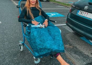 Modelka Kindlmanová leží v nemocnici: Během závodu ji na parkovišti srazilo auto