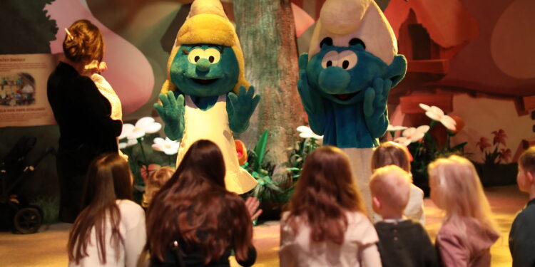 Otevřel dobrodružný park Šmoulové – Magický svět, během prvního víkendu přivítal stovky návštěvníků